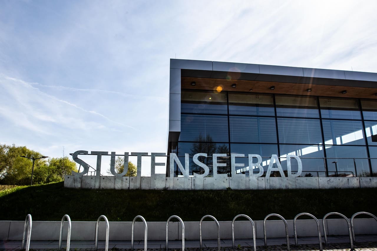 Abbildung Fassade Stutenseebad